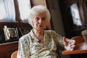 17592533435182854814225103525393