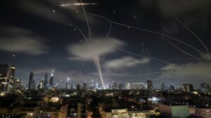 17729682497055903845943842037447