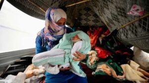 17743595218403931346434433111161