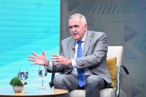 1776391083802565189568598723592