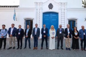 17769039047911999859026084878252